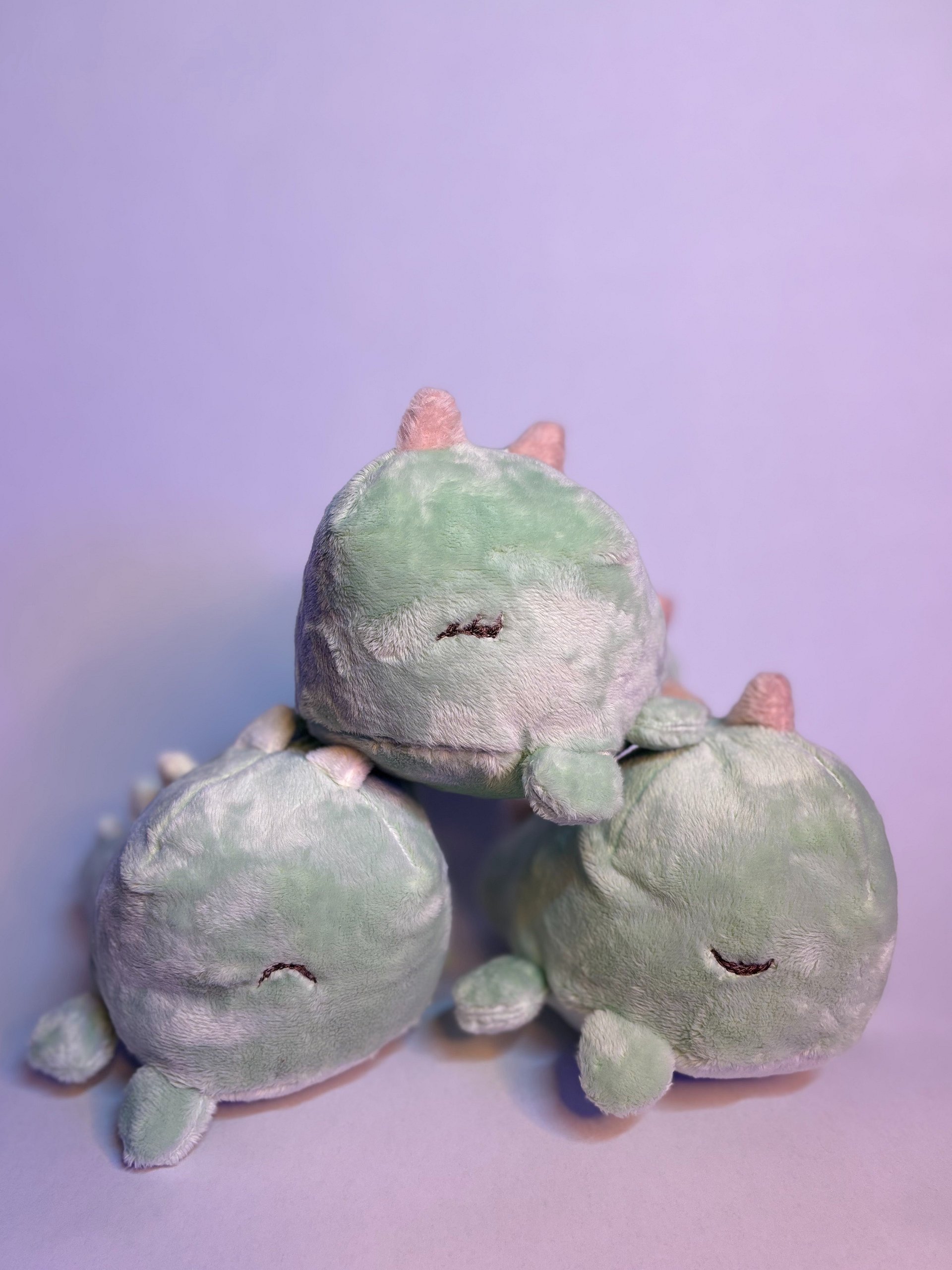 Sleepy Dino product image (1)