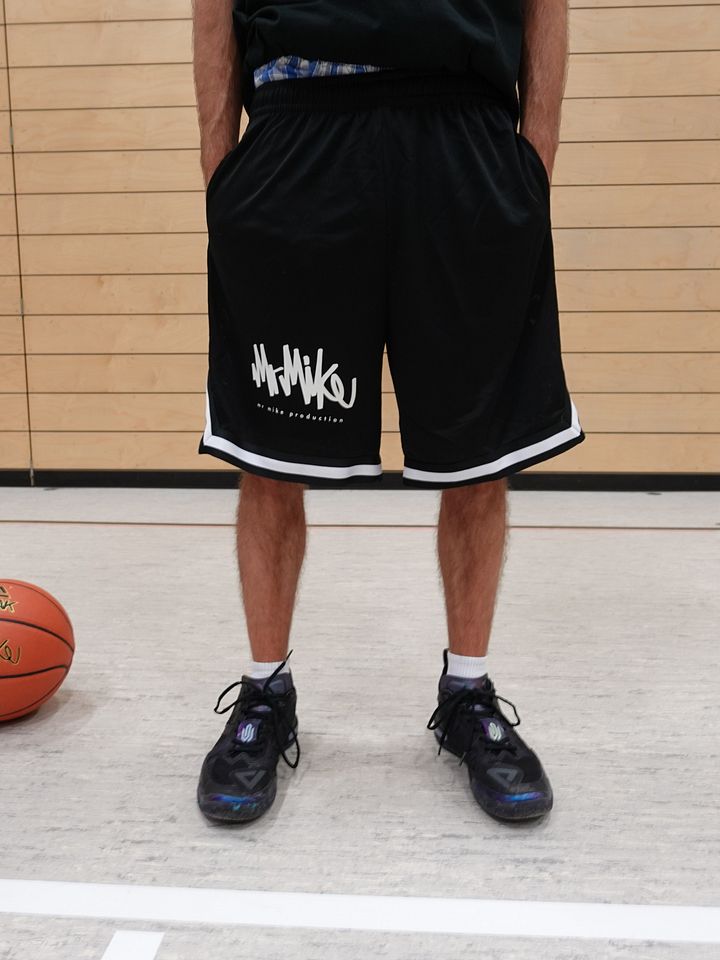 MrMike Basketball / Lifestyle Short product image (1)