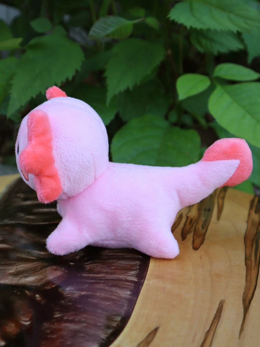 Axolotl Magnetic Plushie (PRE ORDER) product image (4)