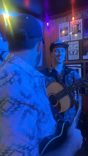 After party with Lucas Wayne and Off The Rails @lucaswaynemusic