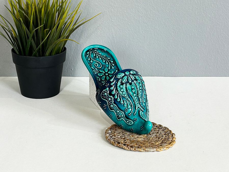 Ceramic wall decor, turquoise shoes (Terlik) — handmade pottery, handmade ceramic, home decor, handmade gift, Turkish ceramic product image (5)