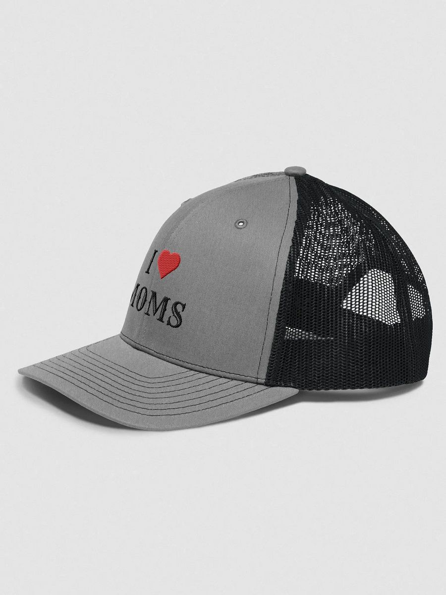 i love moms trucker product image (20)