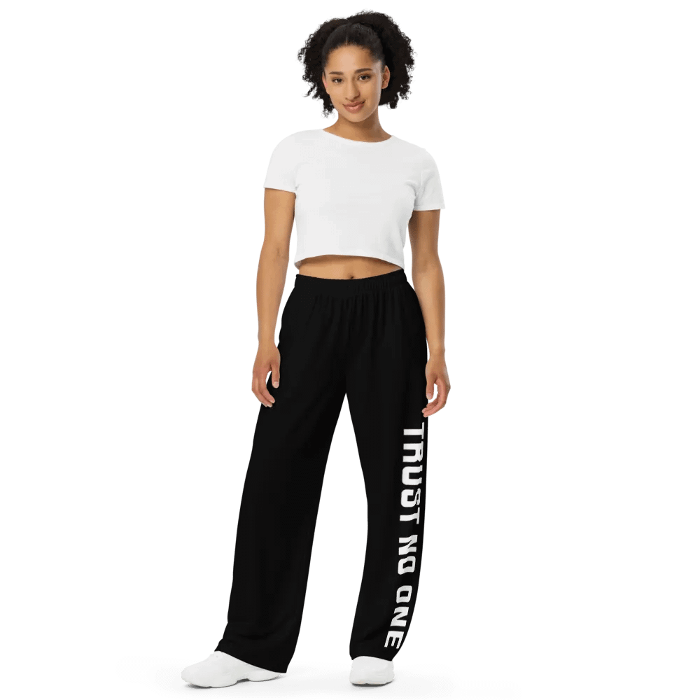 BLACK TRUST NO ONE product image (9)