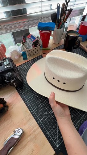 ATX is going to be full of a lot more painted cowboy hats this summer if I’ve got something to do with it #atx #cowboyhat #cu...