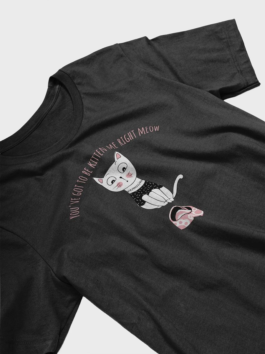 Fabulously Hungry Cat T-Shirt product image (4)