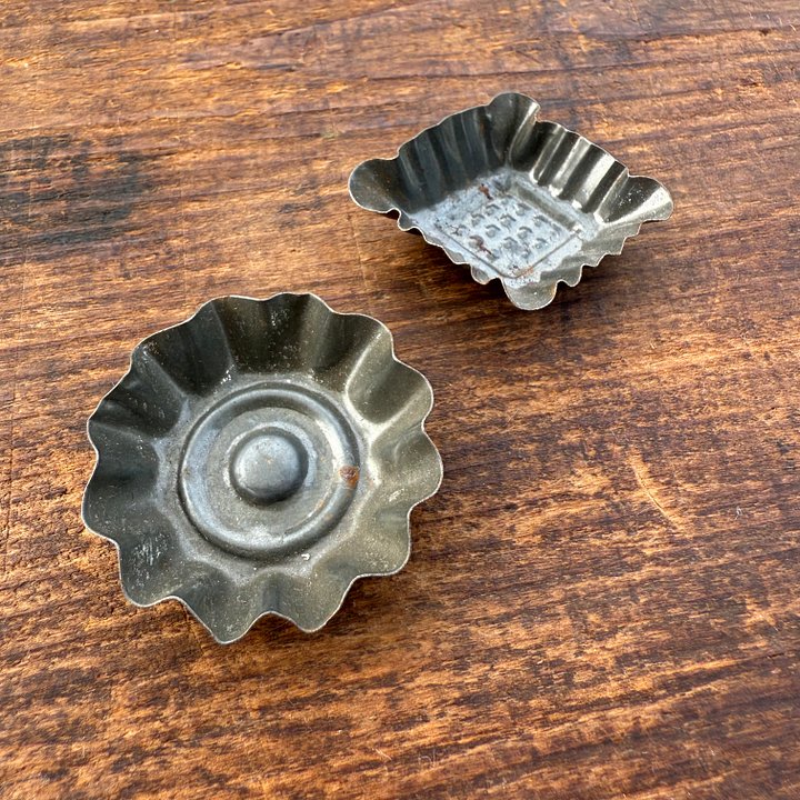 🎎 Vintage Japanese Candy Molds – Mid-20th Century – Japan Antique Roadshow product image (1)