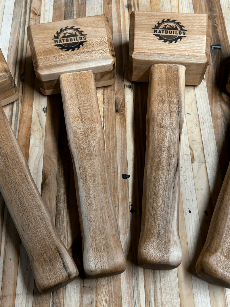 MatBuilds Wooden Mallet