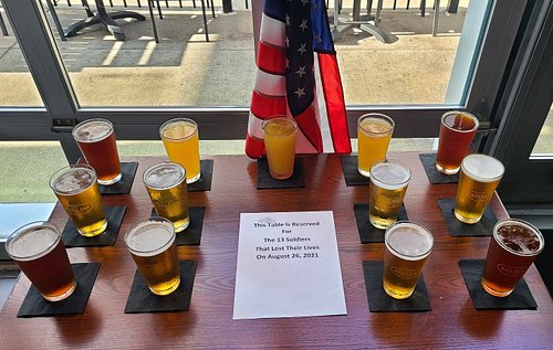 Honoring the fallen. They paid the ultimate sacrifice. 

#military #ultimatesacrifice #forthefallen #13 #thankyouforyourservi...