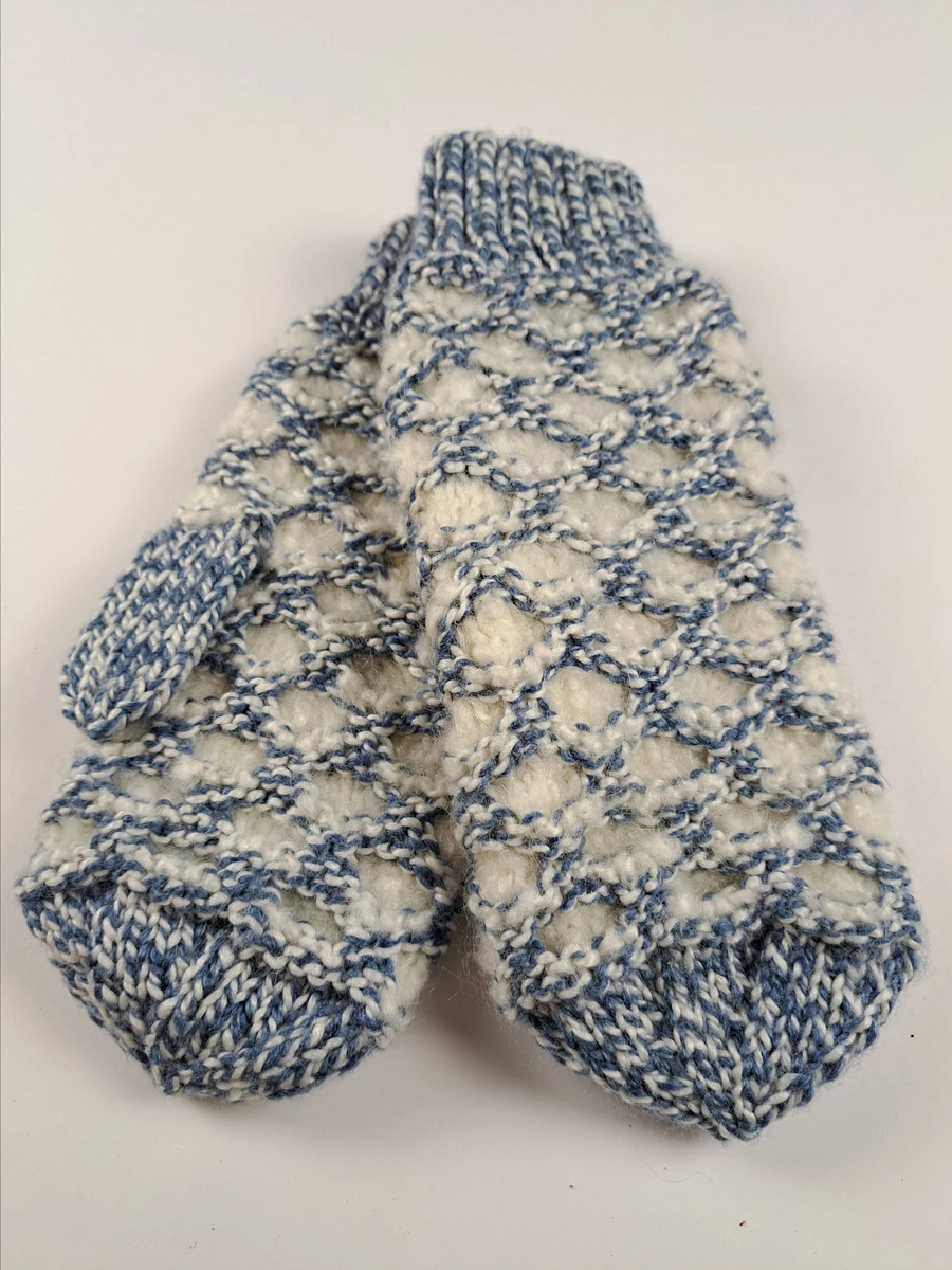 Hand Made Newfie Mittens - Large - Honeycomb Pattern product image (3)
