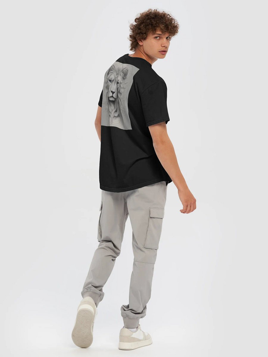 Lion T-Shirt product image (8)