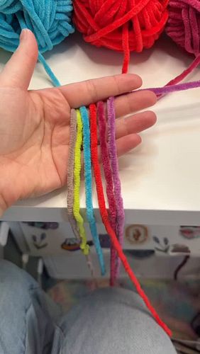 Yarns mentioned are from:
@hobbii_yarn 
@kaylaskrafts97 
@joann_stores 
premieryarns

Please consider using my affiliate link...