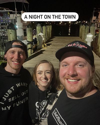 Words cannot express the time I have had in Annapolis with @life.of.burch and @komotovlogs. After everything I’ve been dealin...