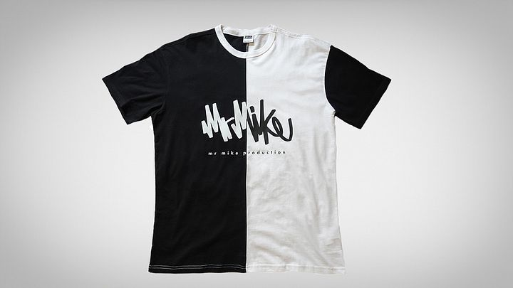 MrMike Black / White T-Shirt product image (1)