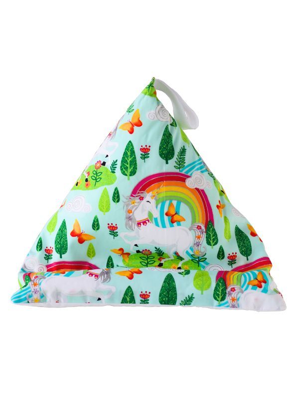 Unicorns On Green Background Fabric Print product image (1)