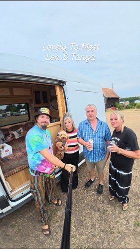 Meeting Subscribers Len & Tanya
#vanlifeuk #vanlife #vandweller #fulltimevanlife #vanlifediaries #mandsvanlife #vanliving