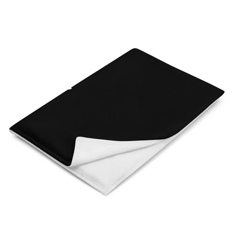 Ukraine - Black & White - Throw Blanket product image (2)