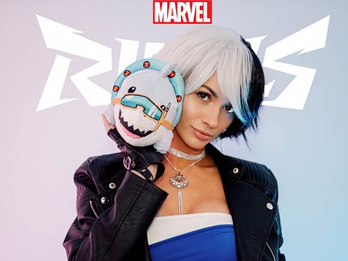 Will you be the Jeff to my Luna Snow? 🦈 🌙 

#LunaSnow #MarvelRivals #Cosplay #videogames