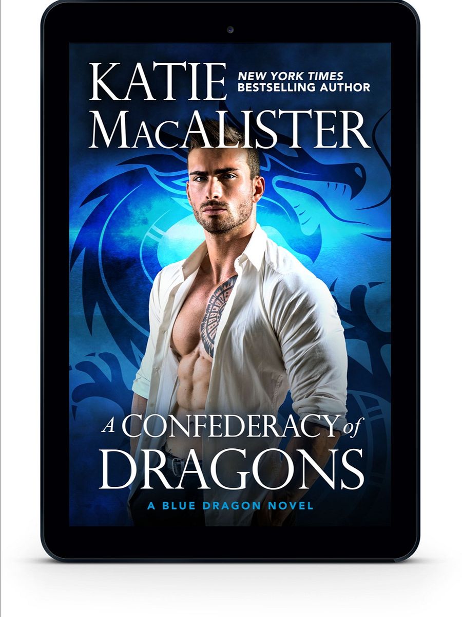 A Confederacy of Dragons [Book 3 in the Dragon Hunter Series] product image (1)