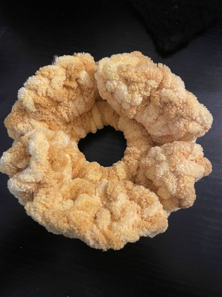 Custom Scrunchies product image (2)