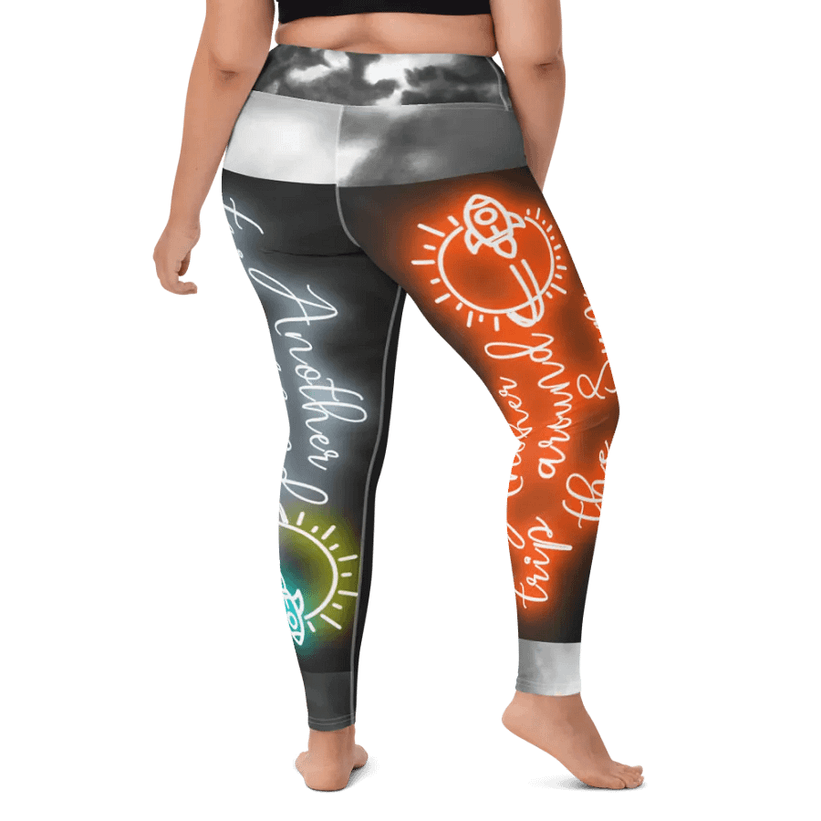Sun's Orbit Yoga Leggings product image (10)