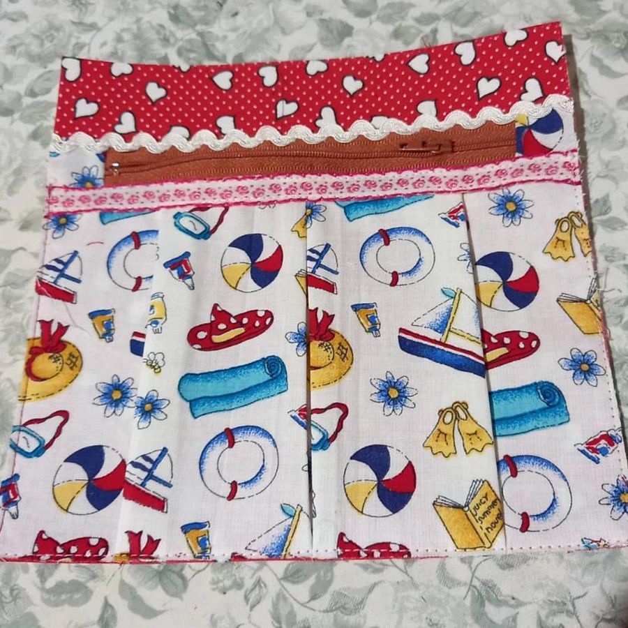 Personalized Montessori quiet felt book for toddlers product image (5)