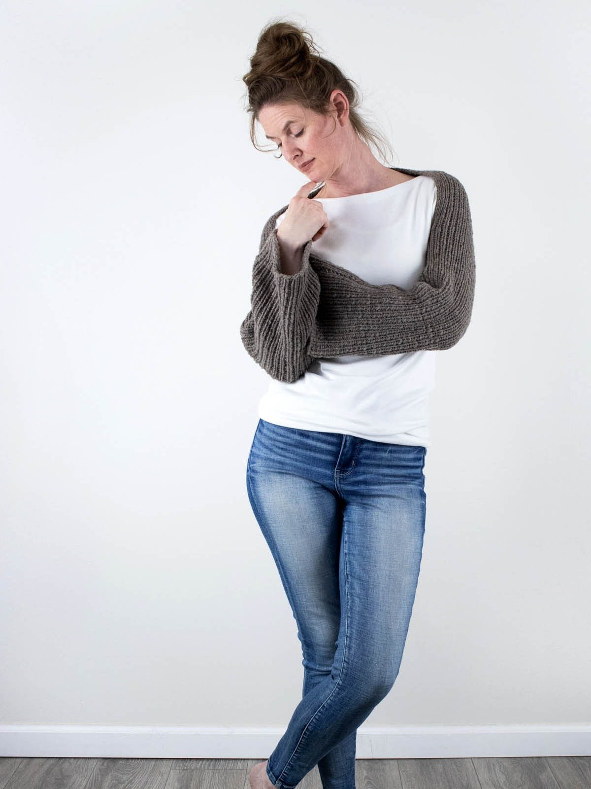 Ribbed Crop Shrug Knitting Pattern - Rustic Cabin product image (4)