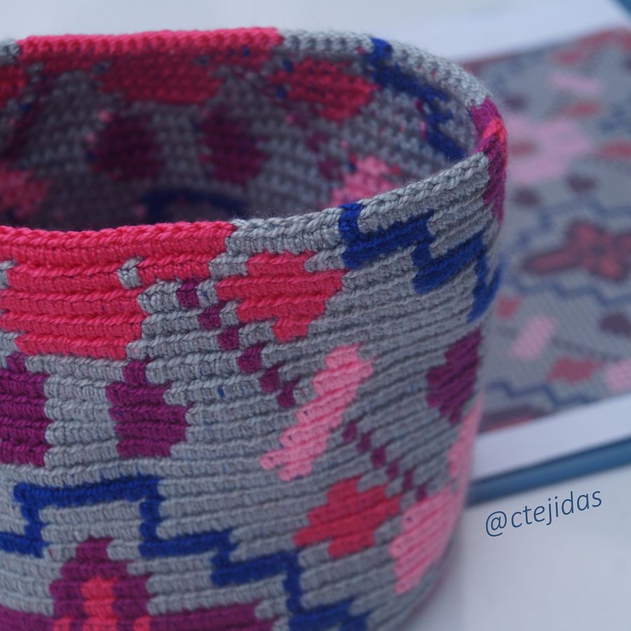 Patrón Mini Mochila Wayuu Flores product image (2)
