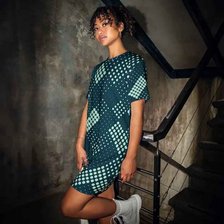 Tizzy Dress product image (1)
