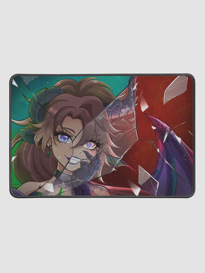 Shattered glass product image (1)