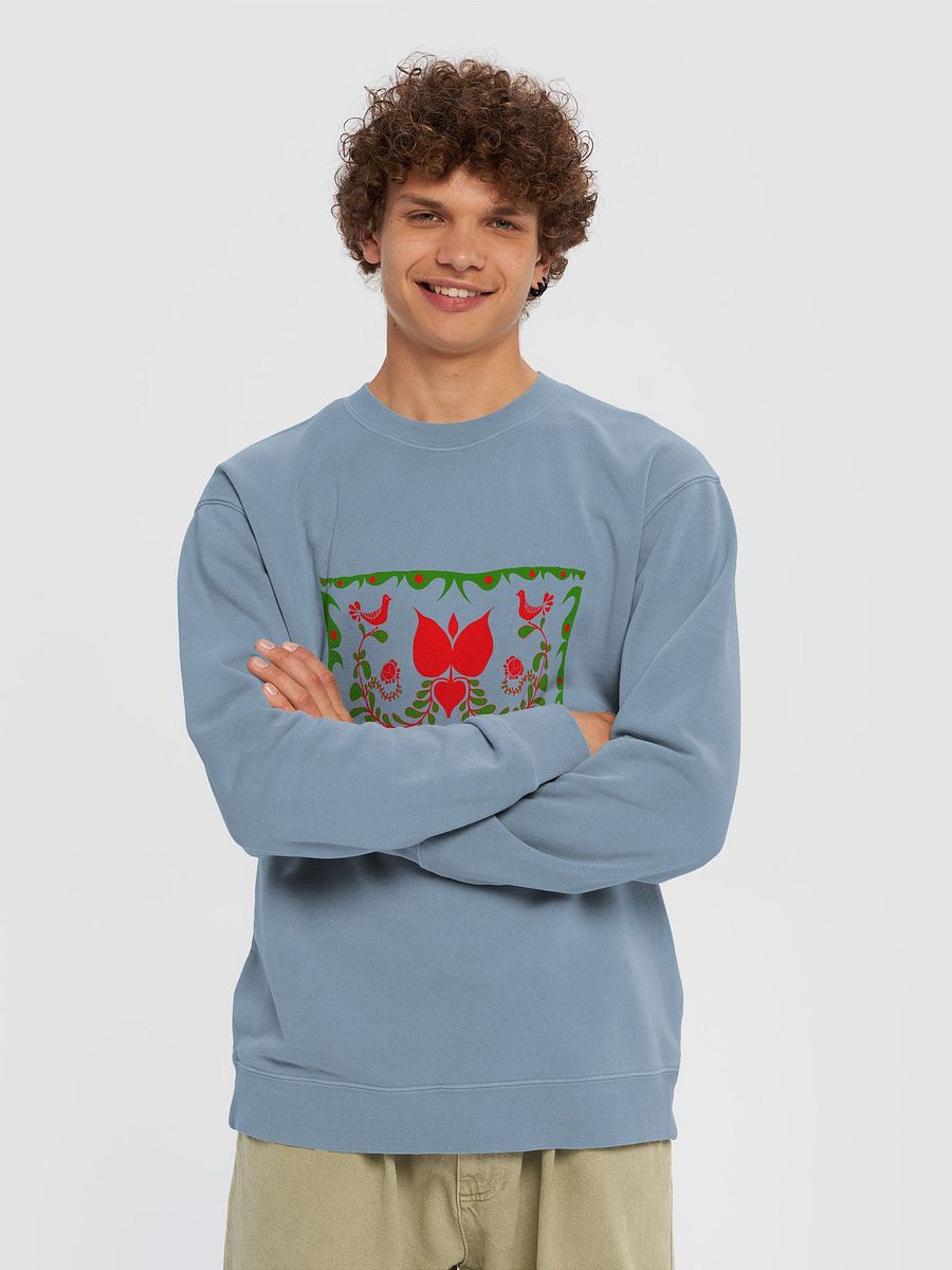 Hungarian Folk-Inspired Red and Green Sweatshirt product image (3)