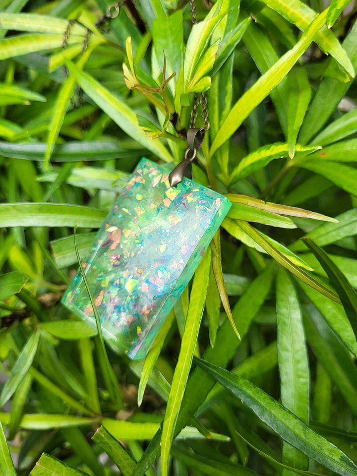 Kaos Moss fairy Green reisin necklace product image (2)