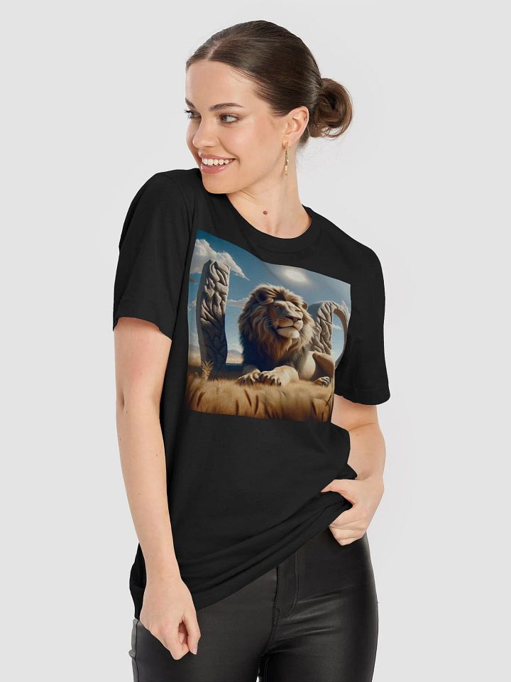 Unisex Leo Zodiac T-Shirt - Majestic Lion Design, Astrology Gift product image (1)
