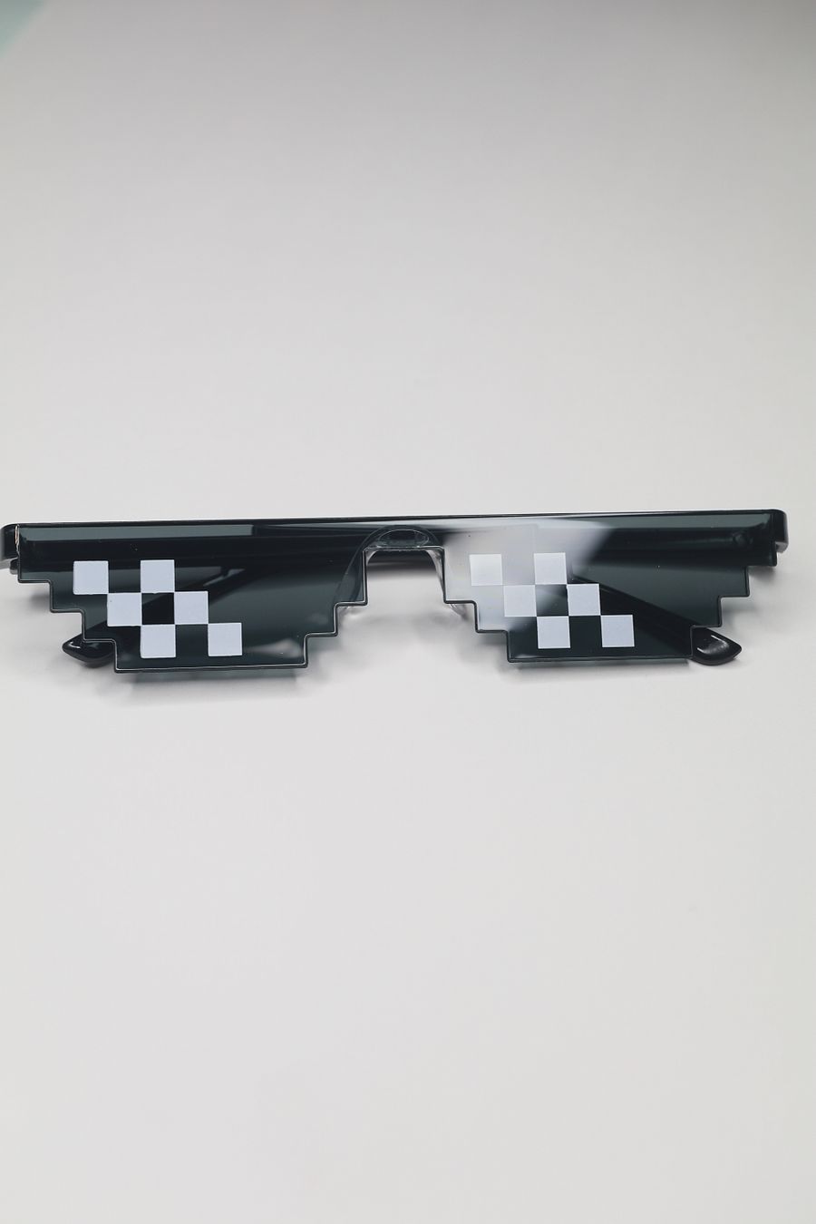 8-bit glasses product image (3)