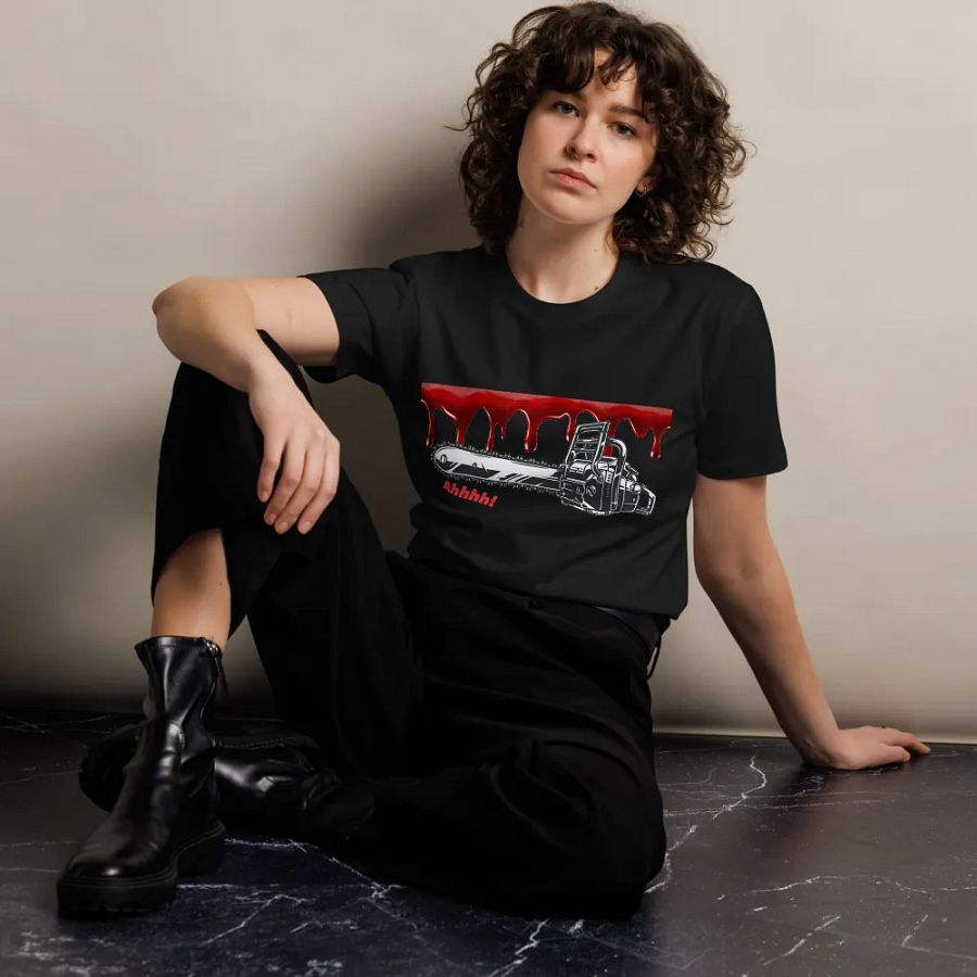 Chainsaw Scare! T-Shirt product image (10)