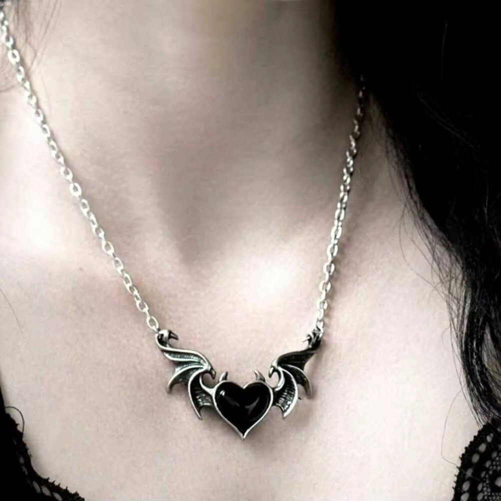 Winged Demon Heart Necklace [PRE-ORDER ONLY] product image (2)