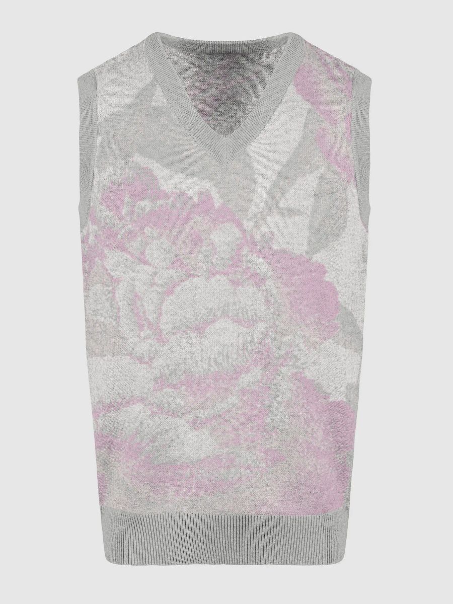 Floral Bliss Coral II Knitted V-Neck Vest product image (11)