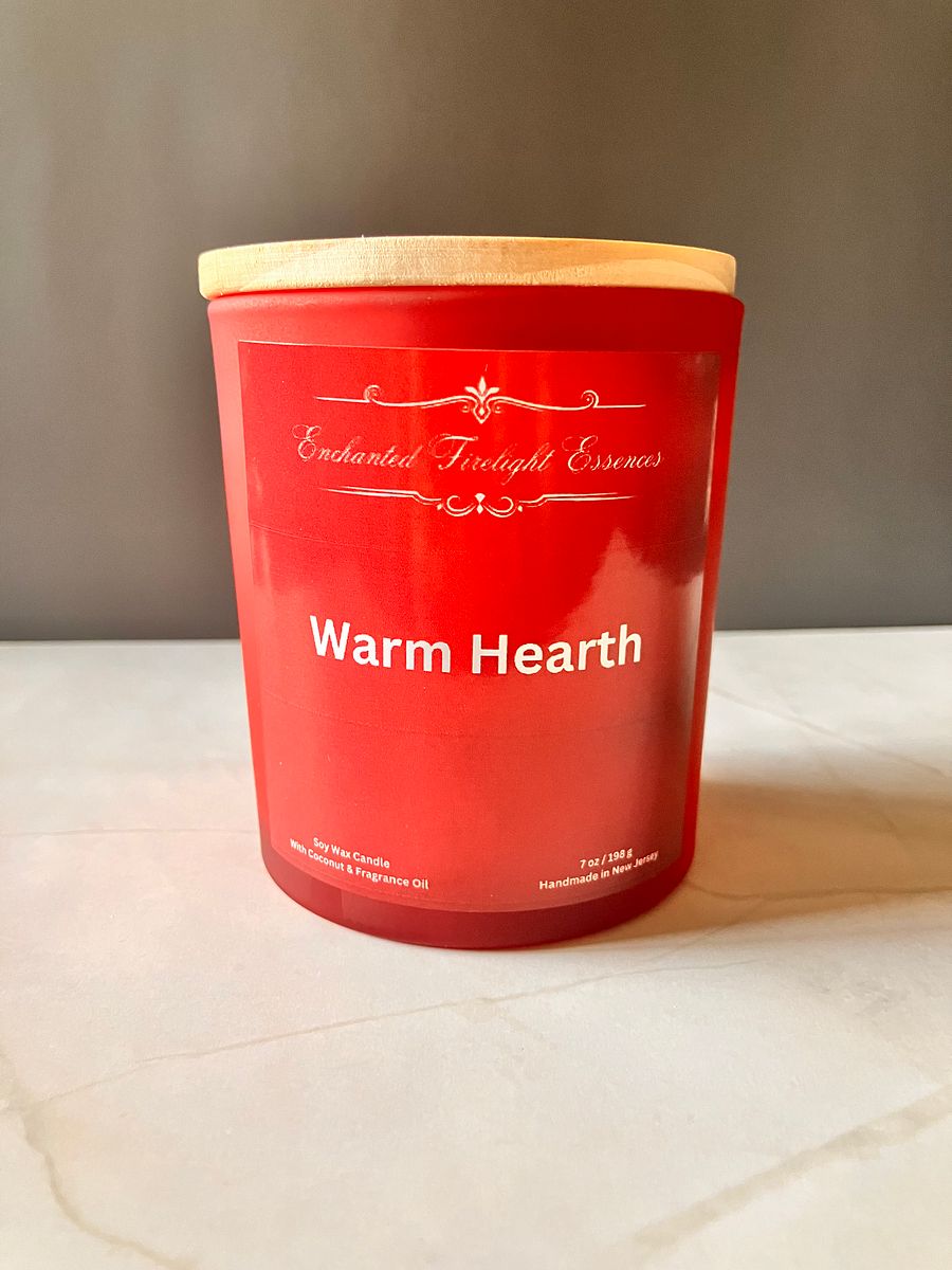 Warm Hearth Candle product image (1)