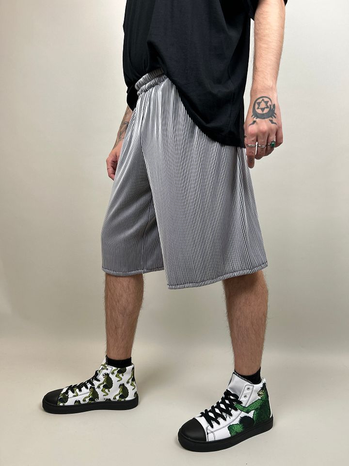 Baggy Shorts product image (2)