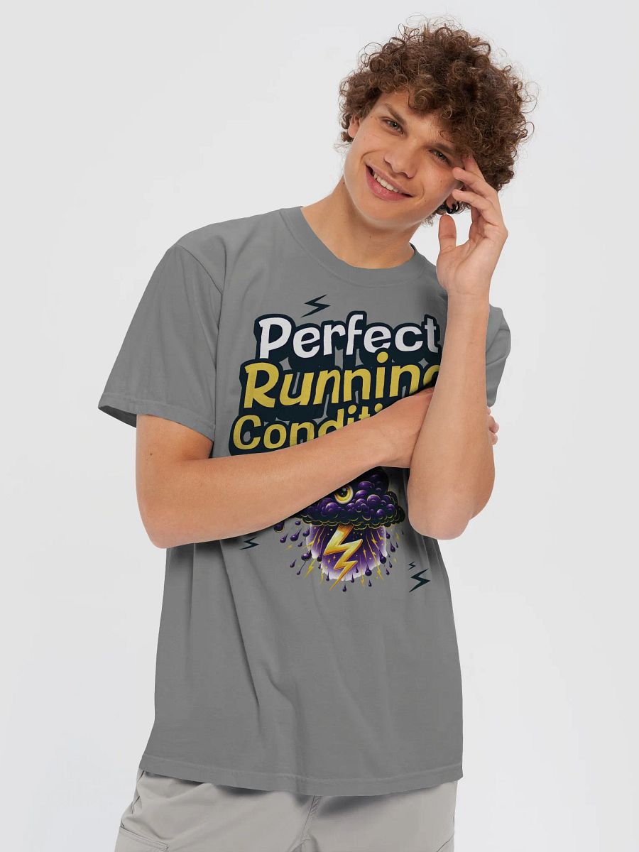 Stormy Run Graphic Tee product image (31)