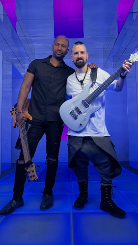 You’re not ready for this bass solo.
The great Anthony @crawfordbass (Allan Holdsworth, Virgil Donati Band, CHON) tears it up...