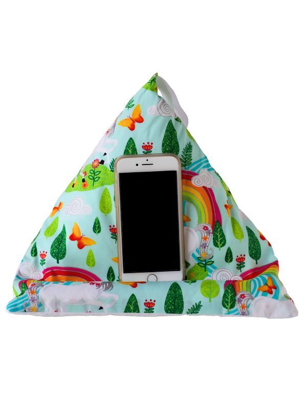 Unicorns On Green Background Fabric Print product image (2)