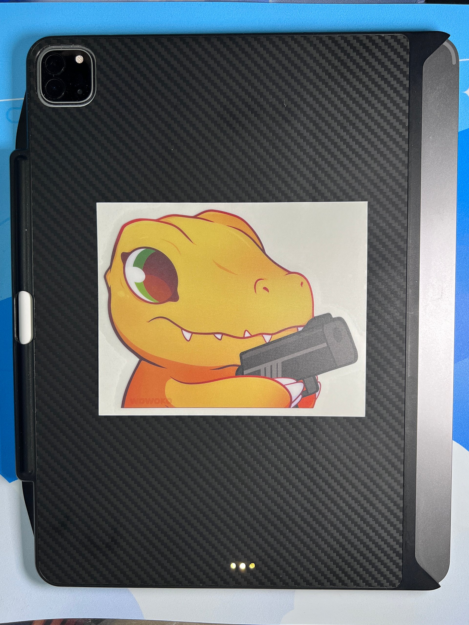 Agumon w/ a gun - Peeker product image (2)
