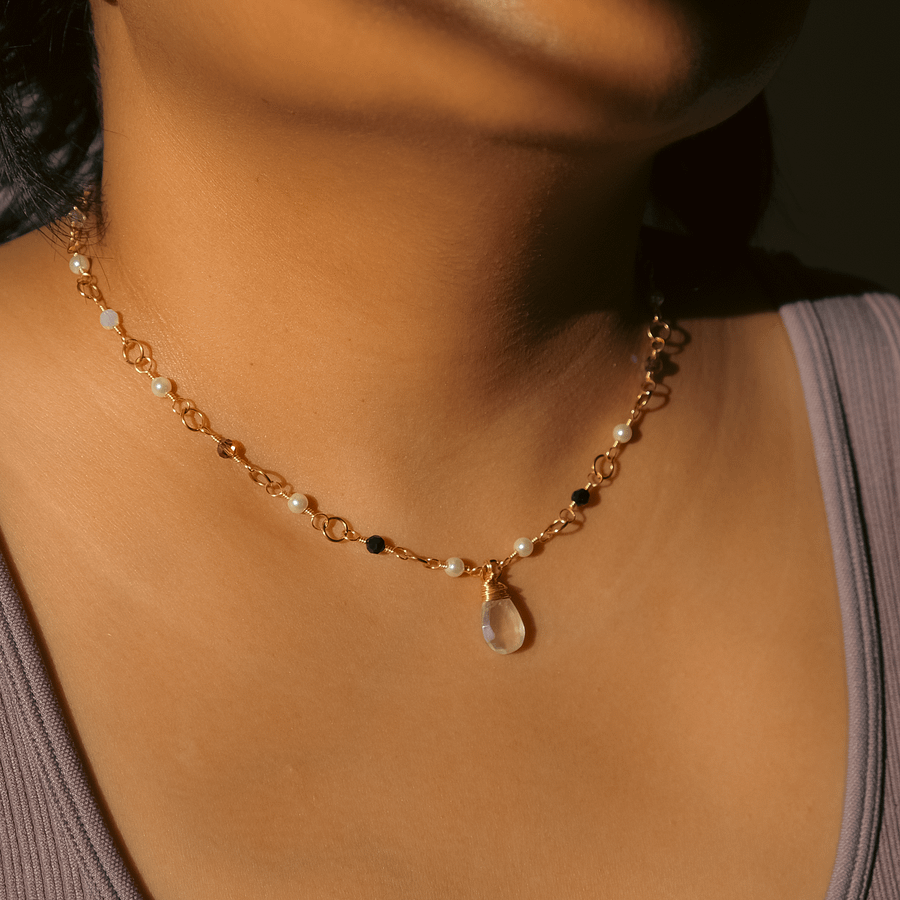 Non binary pride - Rose quartz pendant necklace product image (4)