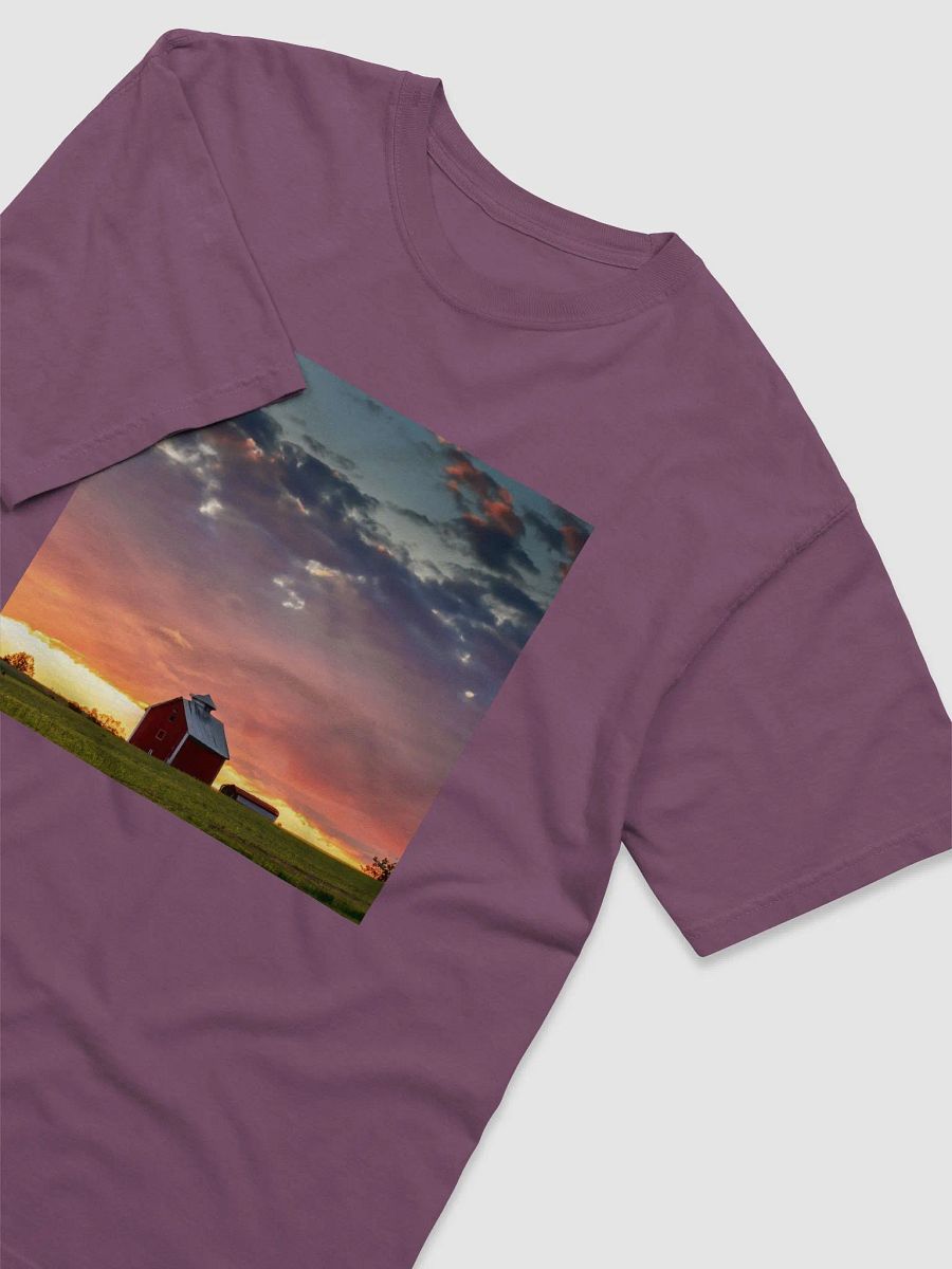 Wild Harmony: Sunset Farmhouse & Wildlife T-Shirt product image (39)