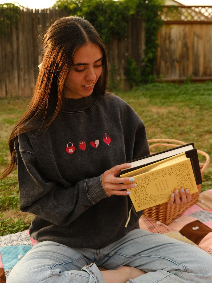 Trope Hearts Sweatshirt product image (7)