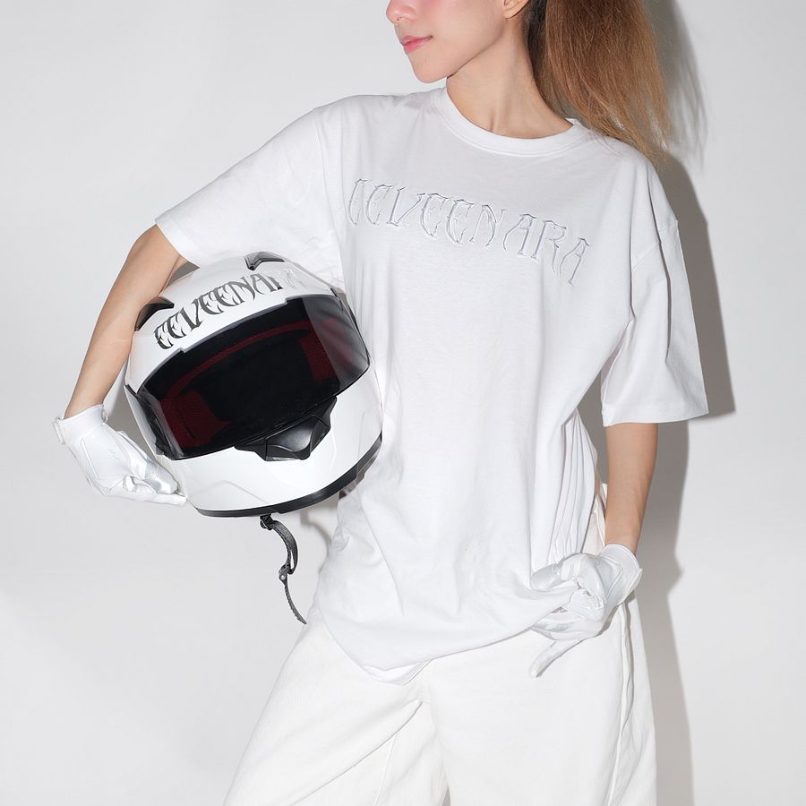 EEVEENARA TEE product image (3)