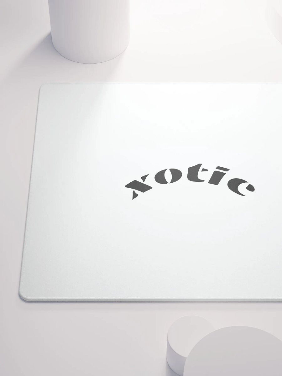 Xotic White product image (10)
