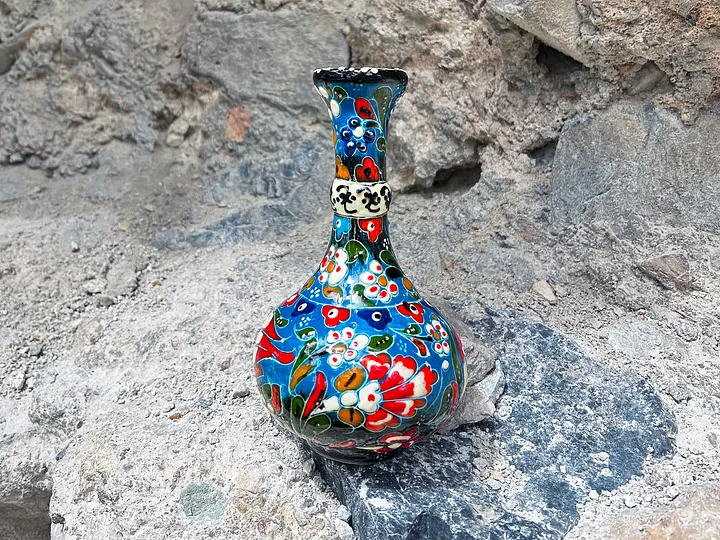 Ceramic vase (blue), Turkish Iznik style (Gözyaşi) — handmade pottery product image (2)