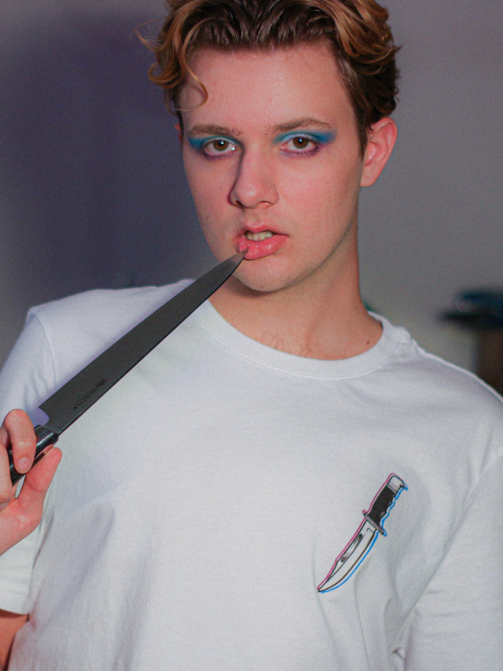 Knife T-Shirt product image (1)