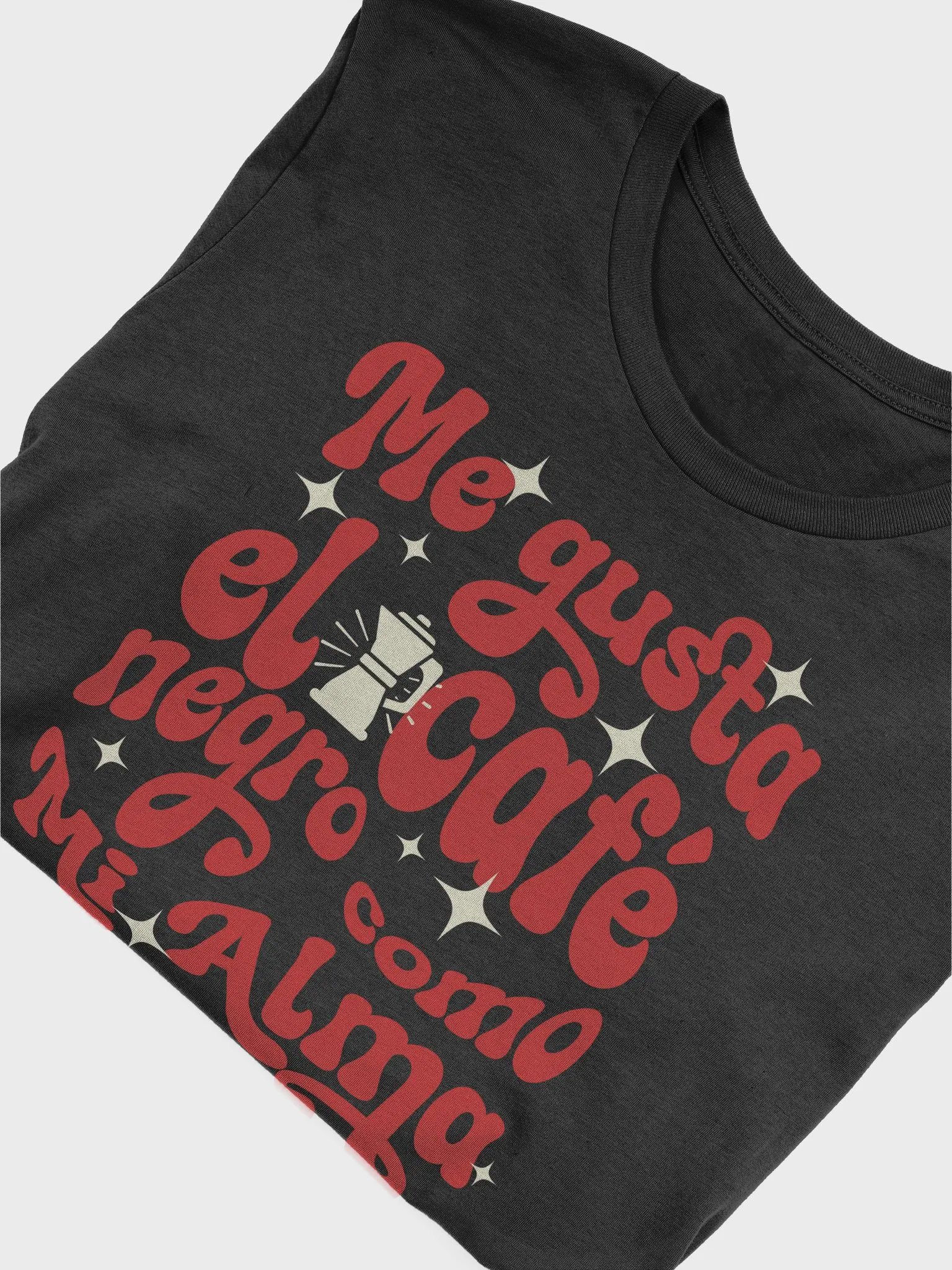 Me Gusta el Café Negro Como Mi Alma Camiseta Unisex product image (4)